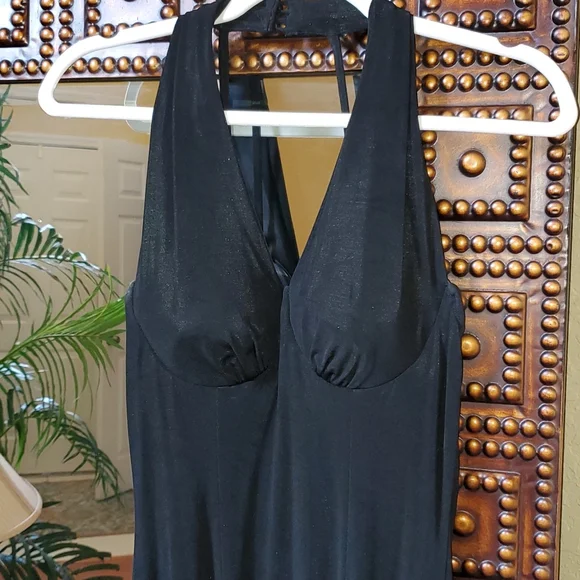 BLACK  MAXI DRESS - Picture 2 of 4